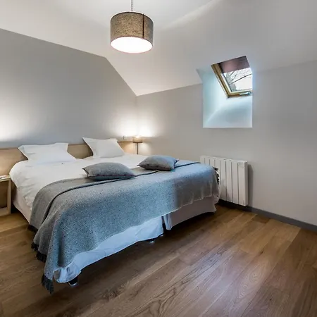 Chateau De La Tour Du Puits Hotel 4*