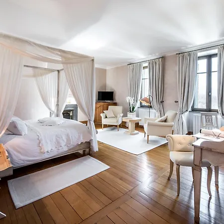 Chateau De La Tour Du Puits Hotel 4*